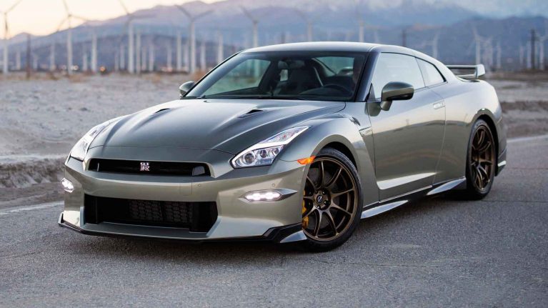 4-عرفی نیسان GT-R مدل ۲۰۲۴