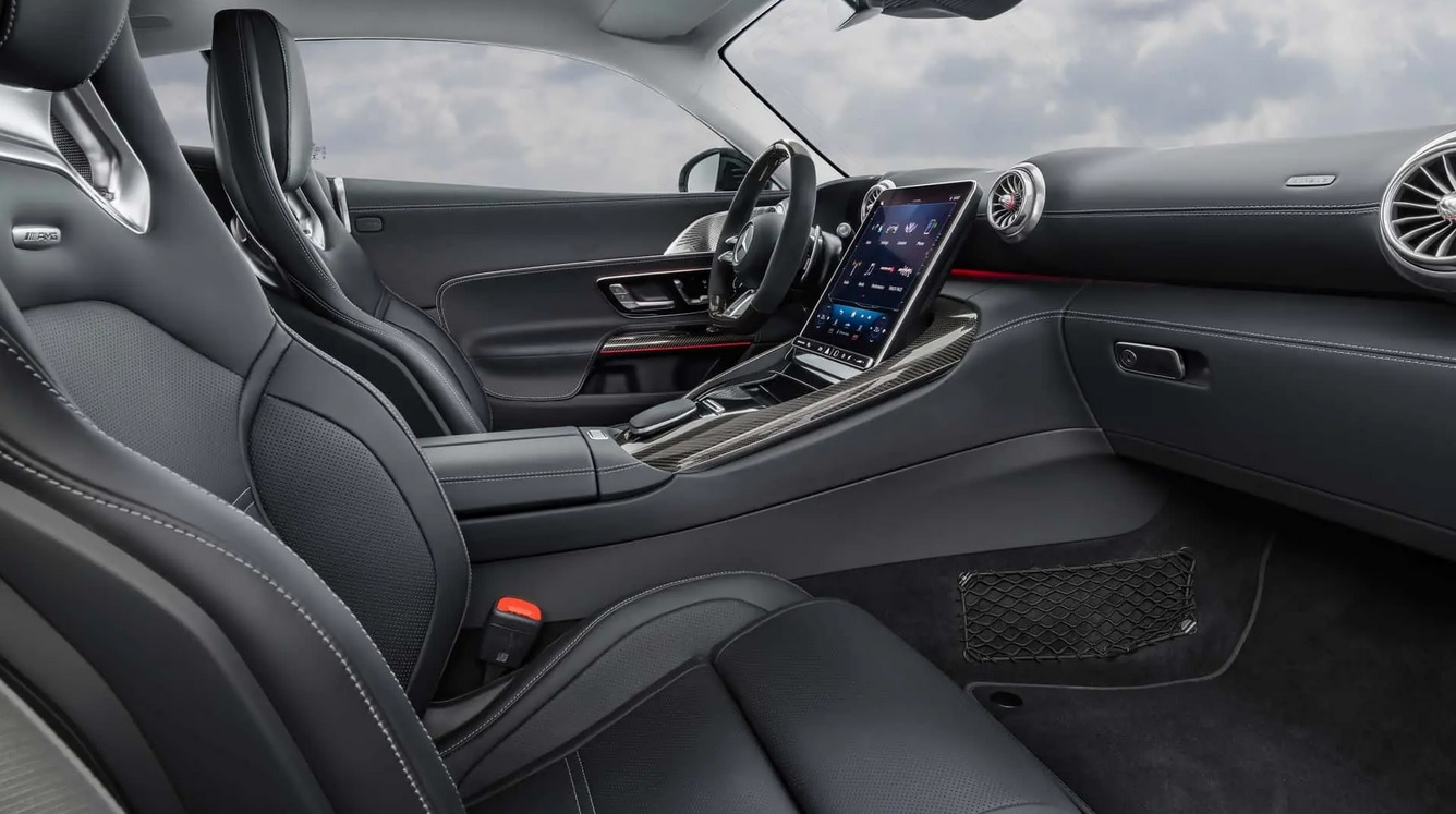 8-نسل جدید مرسدس AMG GT کوپه با چهار صندلی و موتور V8 رونمایی شد