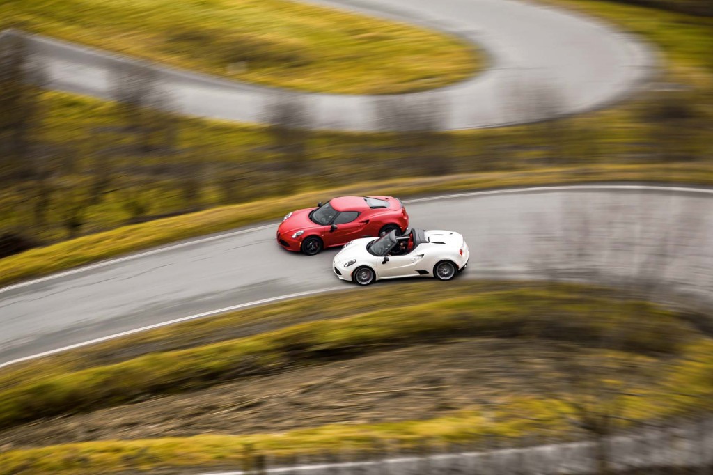 28- عکس خارجی اولین تجربه  رانندگی با آلفارومئو C4 مدل 2014
