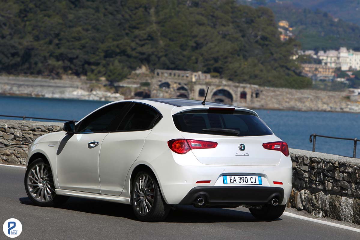 عکس خارجی آلفا رمئو جولیتا هاچبک Alfa Romeo Giulietta Hatchback 2010