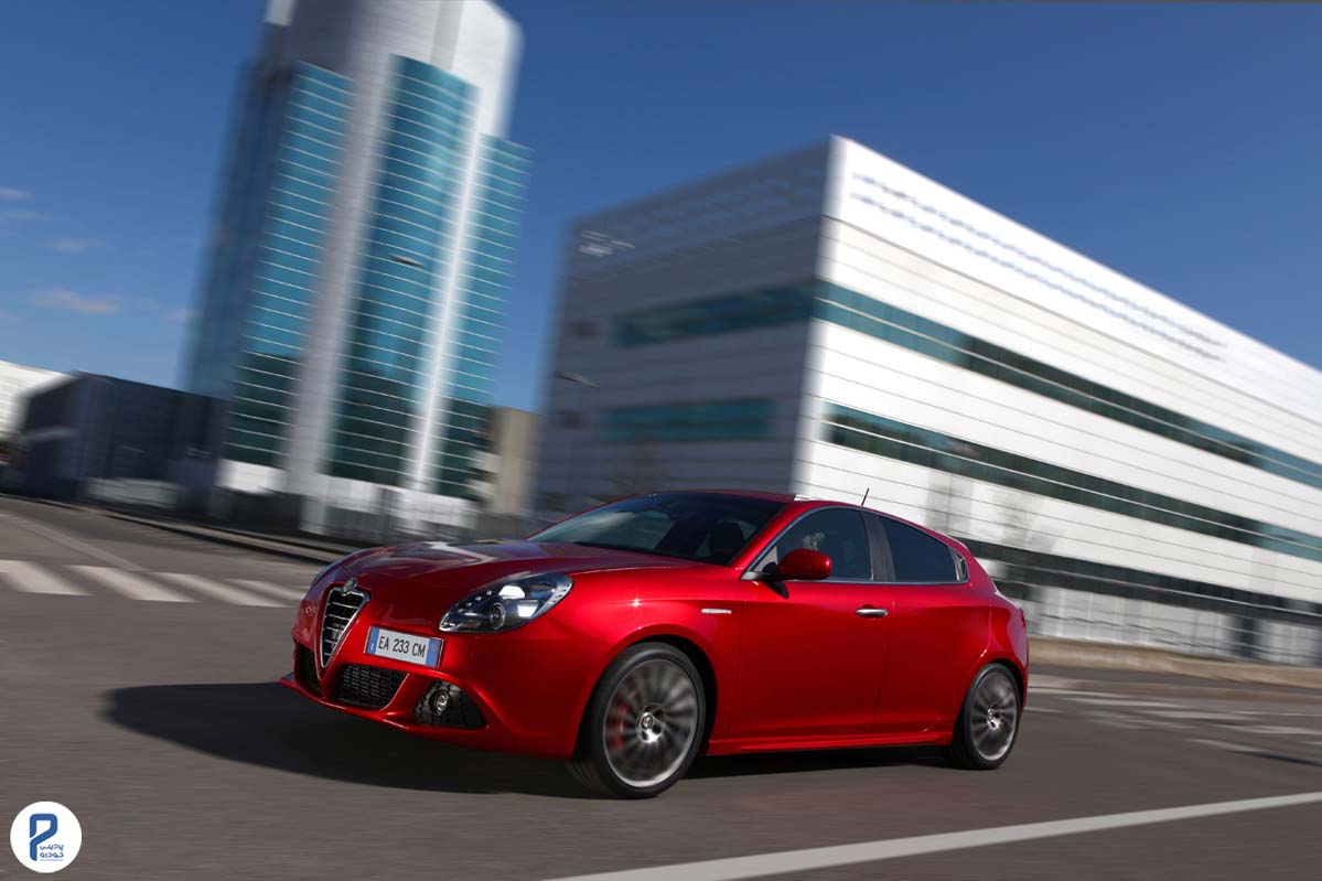 عکس خارجی آلفا رمئو جولیتا هاچبک Alfa Romeo Giulietta Hatchback 2010