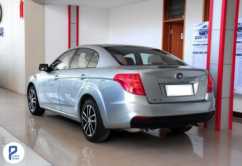 عکس خارجی بررسی خودرو آسا FAW Besturn B50F