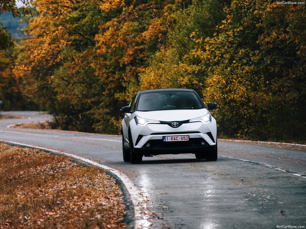 تصویر خارجی 23 تویوتا C-HR مدل 2018