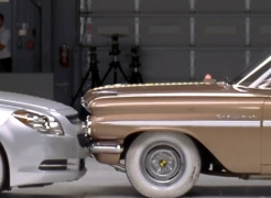 نتیجه عجیب تست تصادف شورولت بل ایر مدل 1959 با شورولت مالیبو 2009