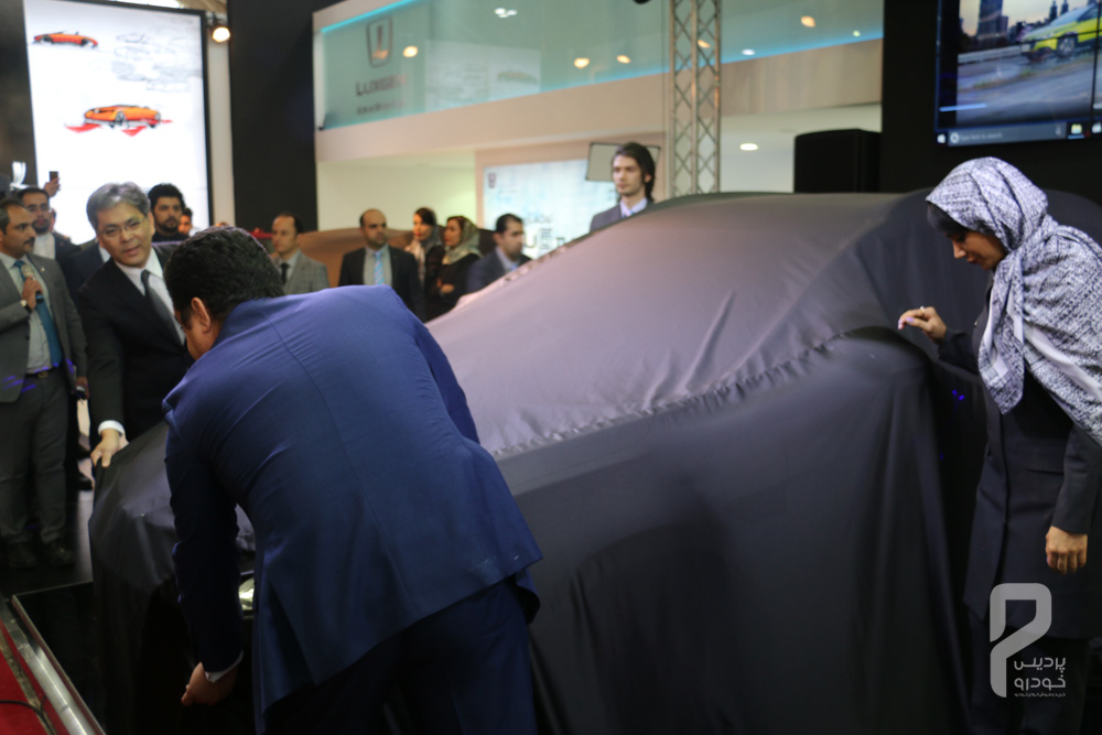 41823 دو محصول دیگر از لوکسژن در نمایشگاه خودروی تهران 96 رونمایی شد