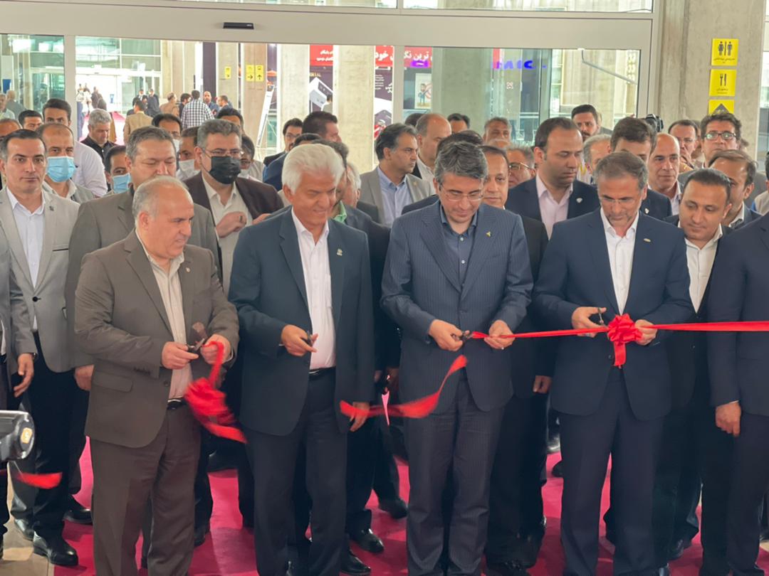 96636 چهارمین نمایشگاه خودروی تهران بصورت رسمی افتتاح شد