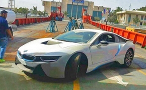 وضعیت BMW i8 های وارداتی توسط رئیس گمرک مشخص شد.