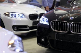 قیمت انواع خودروهای وارداتی در روز یک شنبه 17 خرداد