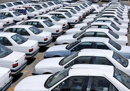 رکود حاکم بر بازار خودرو و کاهش قیمت ها