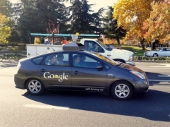 جریمه خودروی بدون راننده گوگل بدلیل سرعت کم