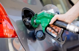 مجلس با دولت مخالفت کرد ،بنزین سهمیه بندی خواهدشد