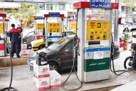 سهمیه‌بندی بنزین به خاطر مشکلات فنی و فشار نمایندگان مجلس فعلا به تعویق افتاد