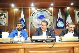 وزير صنعت، معدن و تجارت تاكيد كرد:عرضه سه محصول جديد توسط ايران خودرو تا پايان سال جاري