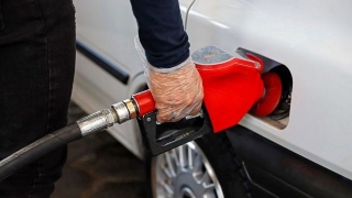  برنامه دولت برای کاهش مصرف روزانه ۱۰ میلیون لیتر بنزین 